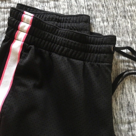 Danskin Now Athletic Pants SzM (8-10) Black Side Stripe Pink/White Nice Pre-Owne - Picture 2 of 12